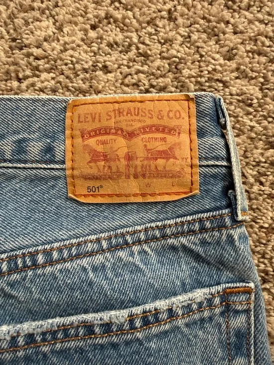 Levi's Light Blue Straight-Leg Women's Jeans - Picture 4 of 4